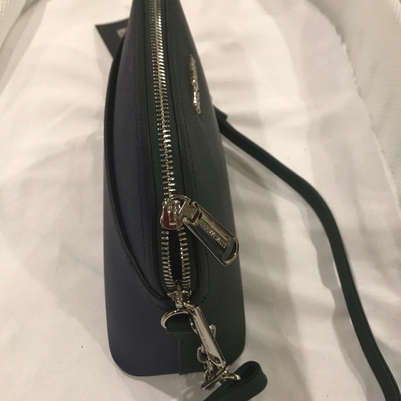 Steve Madden Dome Crossbody Bag - Picture 3 of 6